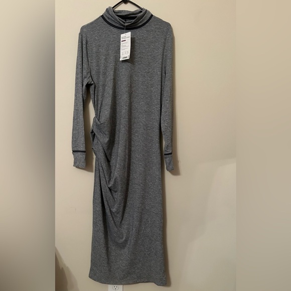 Athleta Industry Turtleneck Dress Size Large Heather Gray NWT - Picture 3 of 12